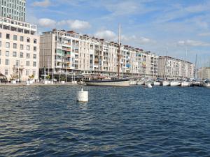 2018 03 12 TOULON BALLADE DANS LES RUES ET AU PORT (9)